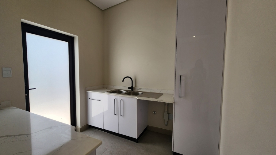 To Let 3 Bedroom Property for Rent in Helderzicht Eco Estate North West